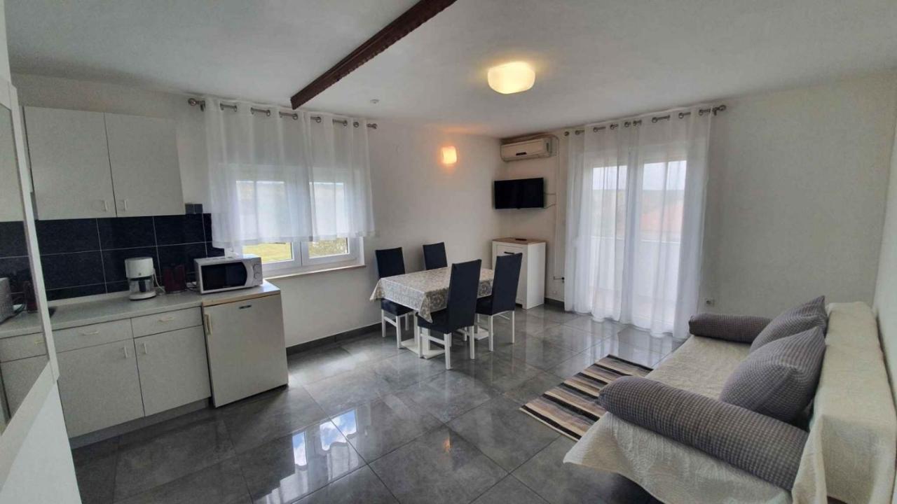 Apartment In Ljubac With Sea View, Balcony, Air Conditioning, Wifi 809-3 Ngoại thất bức ảnh